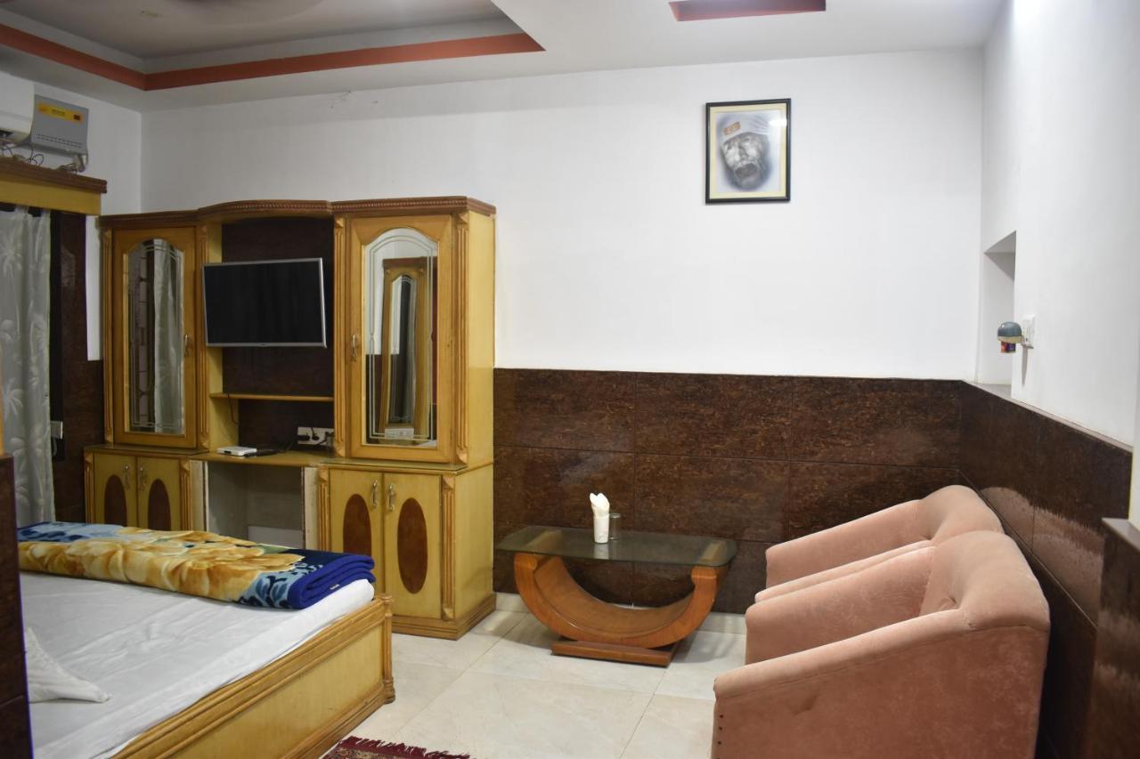 Hotel Suraj Balasore Exterior foto